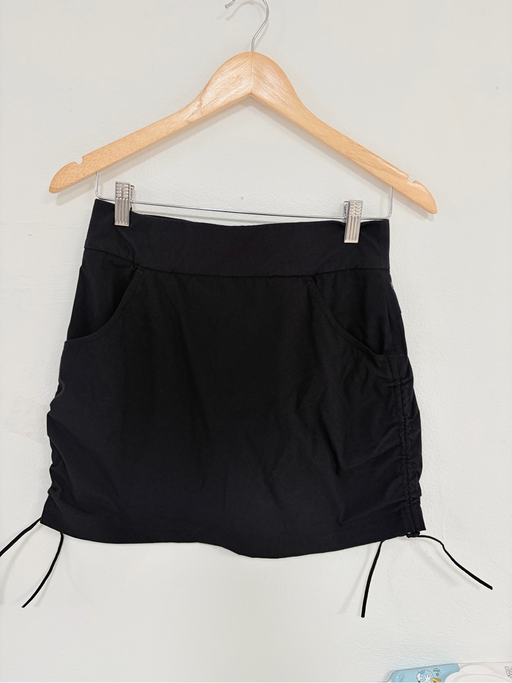 Columbia Sportwear Drawstring Skirt Built Shorts with Side Pockets Size S